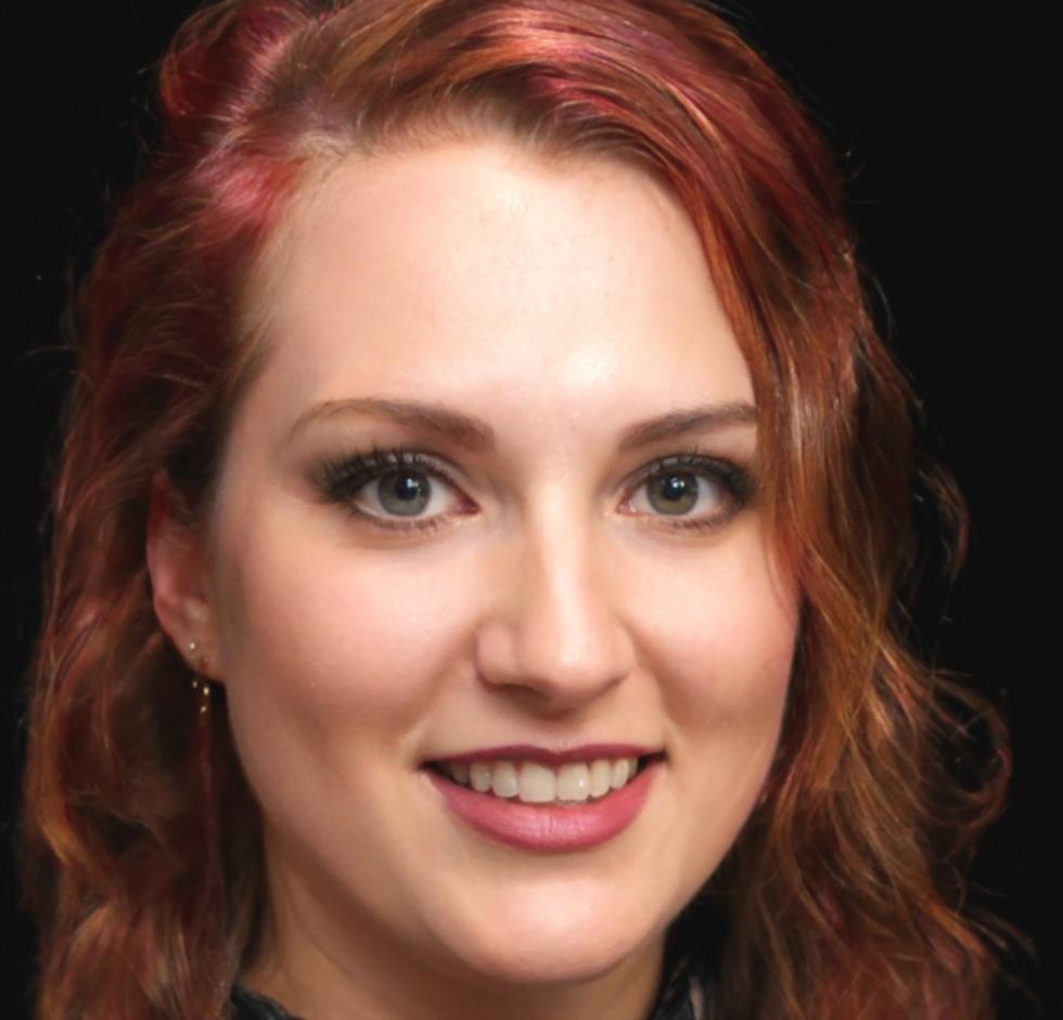 Ritratto professionale di Renata Costanzo, docente di mixing e mastering audio
